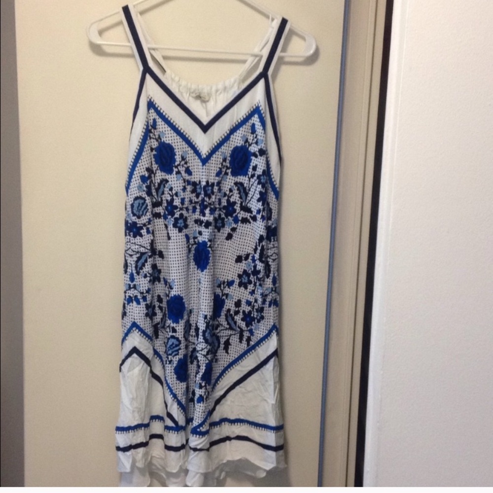 Max Studio White and Blue Dress